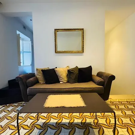 - Saint Ursula Maisonette